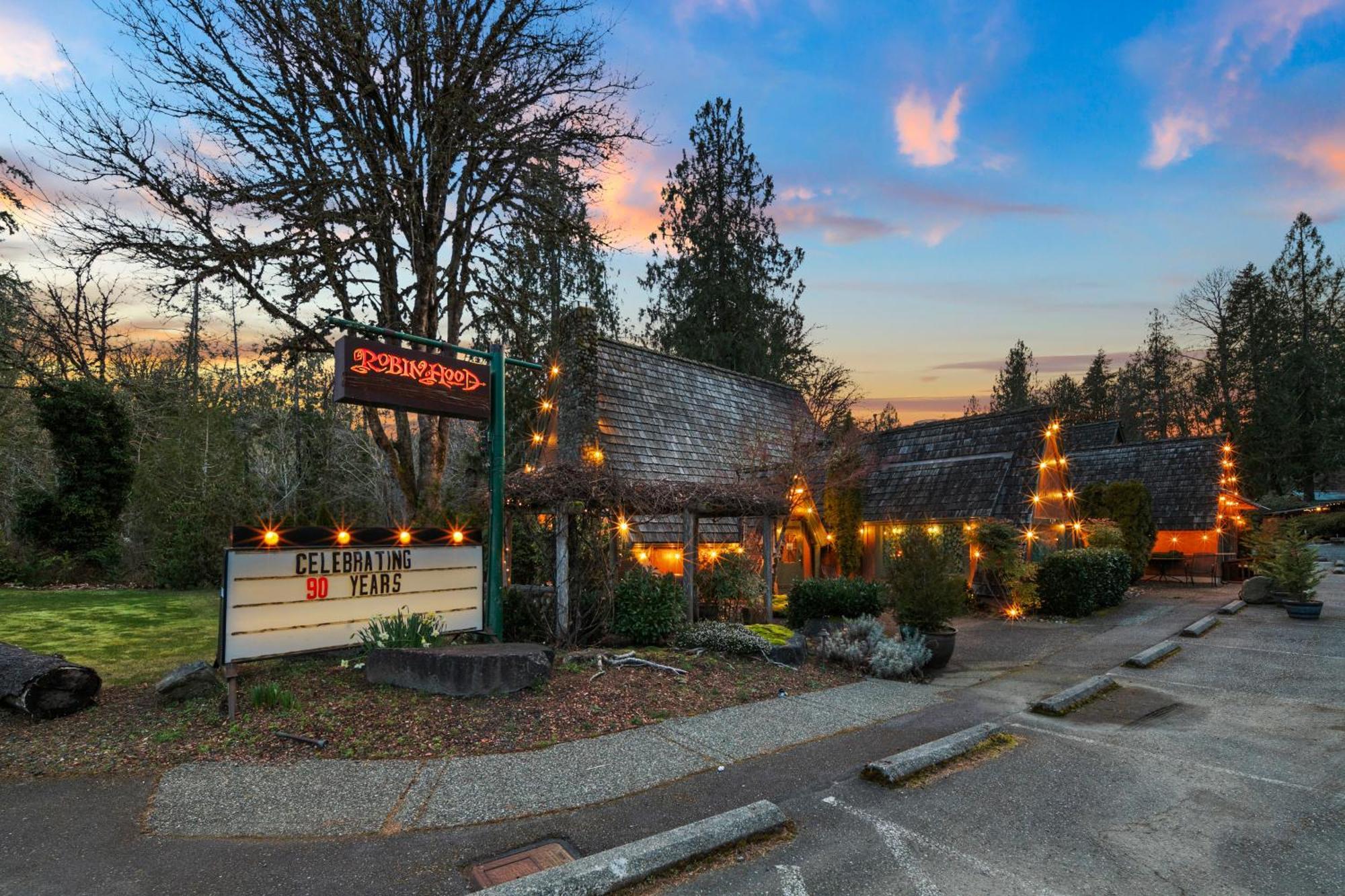 Robin Hood Village Resort Union Bagian luar foto